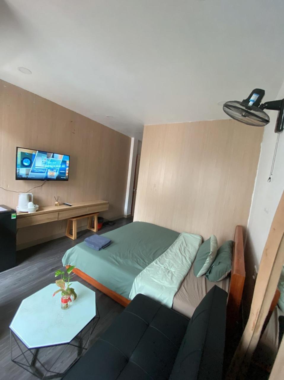 Mo Hotel *